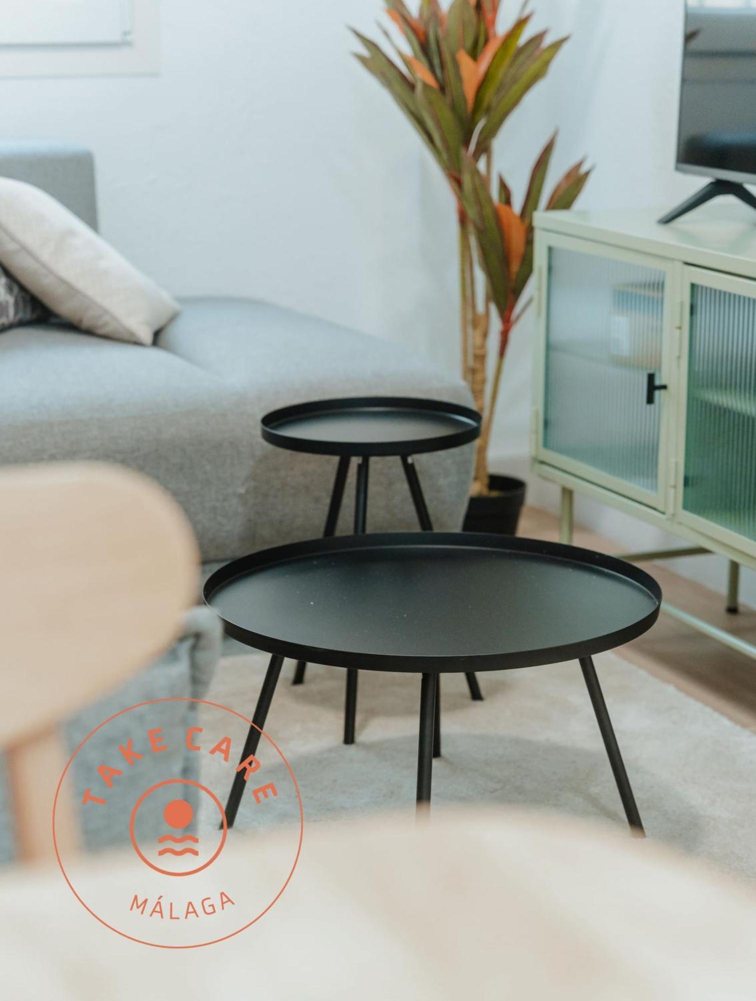 Cosy Apartment With Patio In Malaga - Tcm Exterior foto